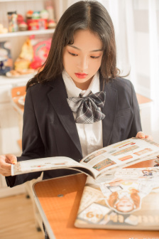 破碎的拥抱